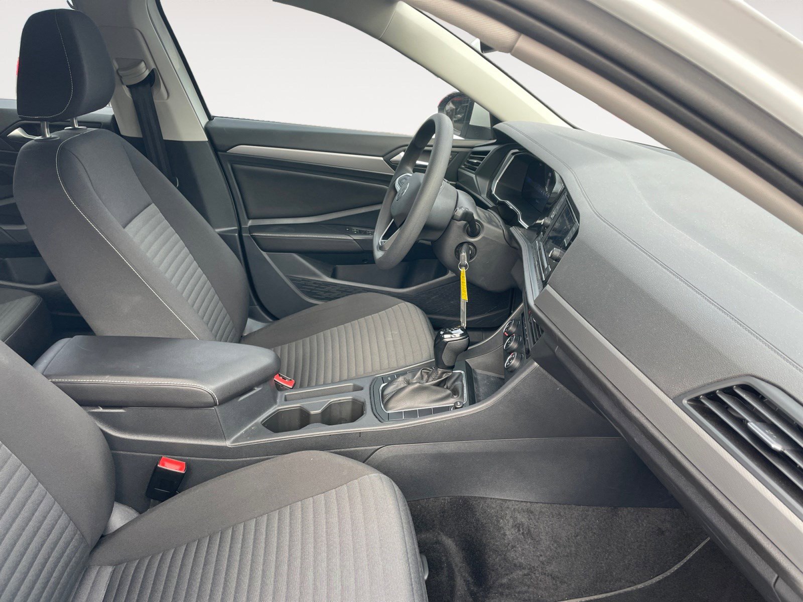 Used 2023 Volkswagen Jetta S image 19