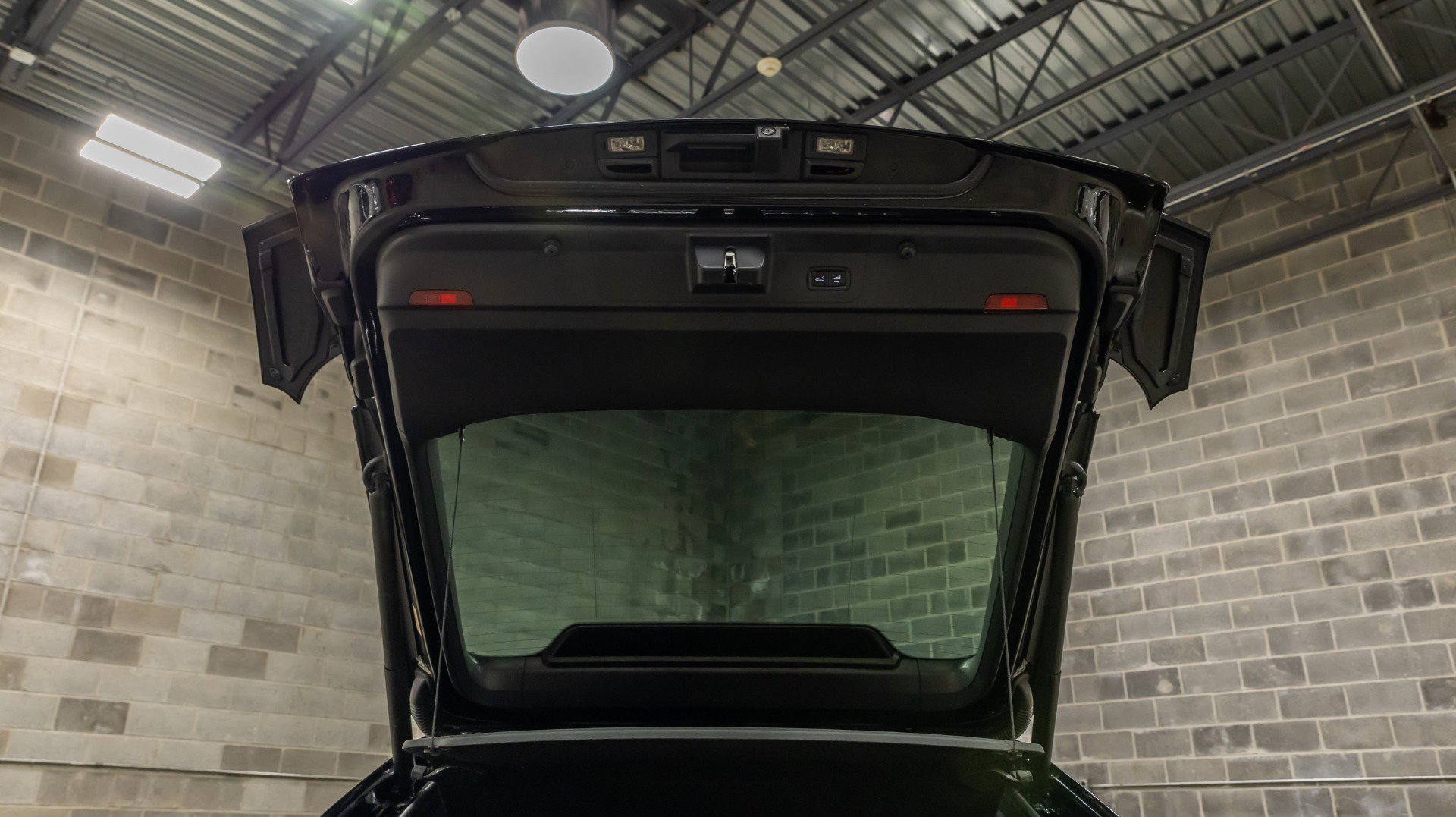 Used 2020 Porsche Panamera GTS image 75