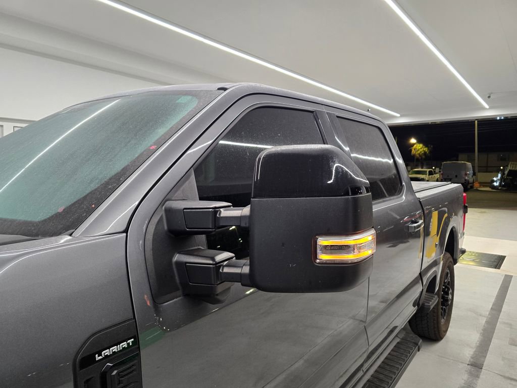 Used 2024 Ford F250 Lariat w/ Black Appearance Package image 13