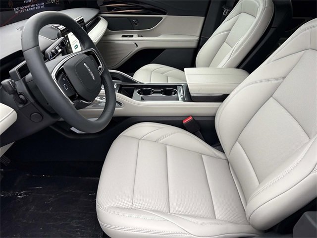 New 2026 Lincoln Nautilus Premier w/ Jet Appearance Package image 23