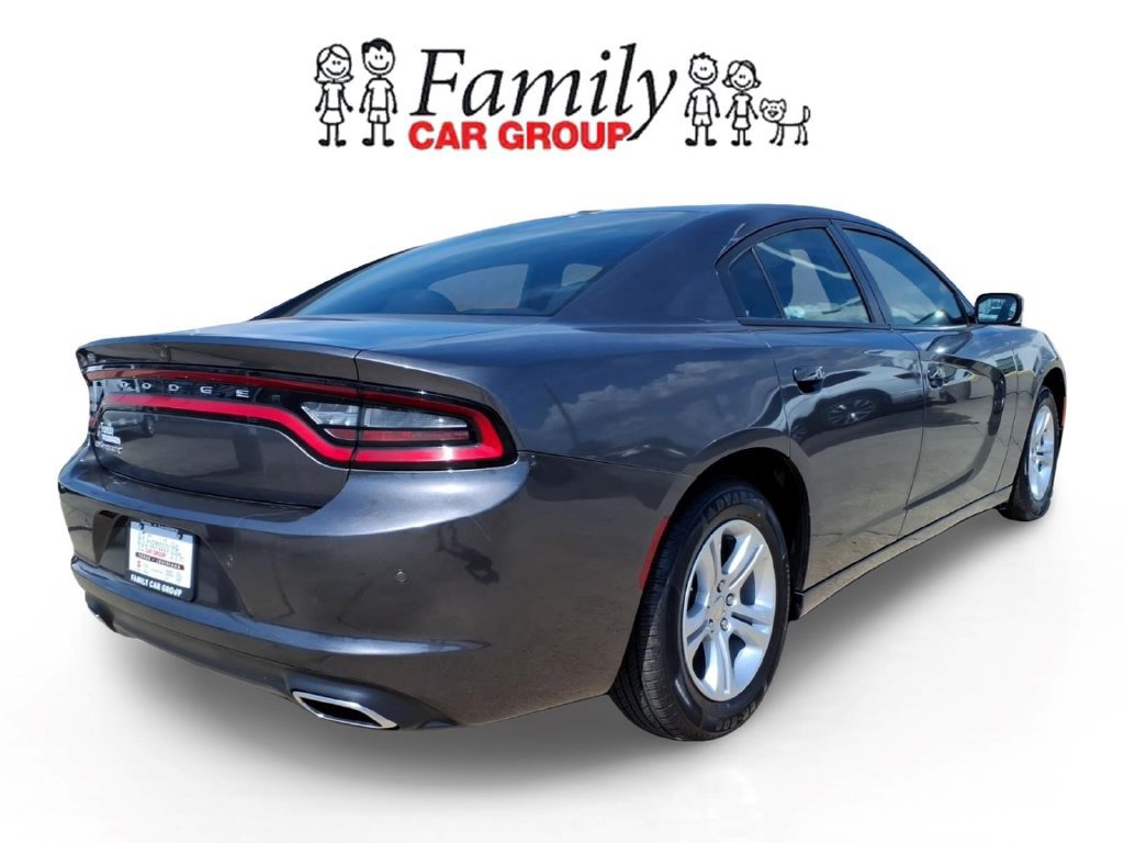 Used 2022 Dodge Charger SXT RWD image 4