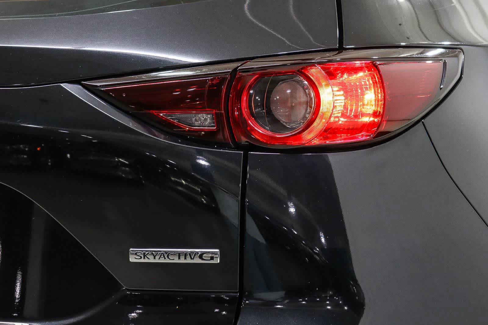 Used 2021 MAZDA CX-5 Sport FWD image 11