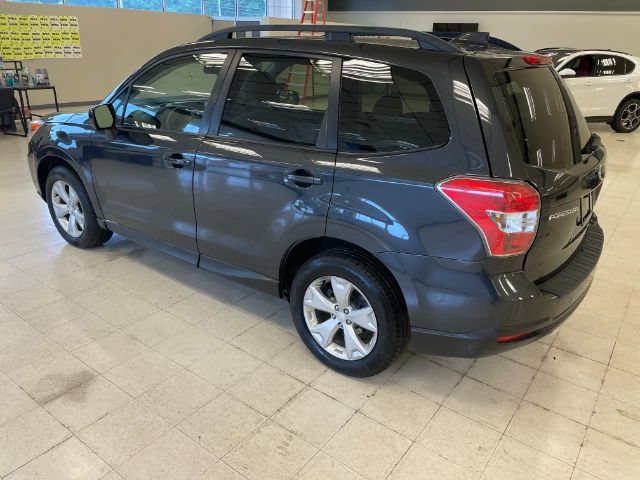 Used 2016 Subaru Forester 2.5i Premium w/ All-Weather Package AWD/4WD image 8