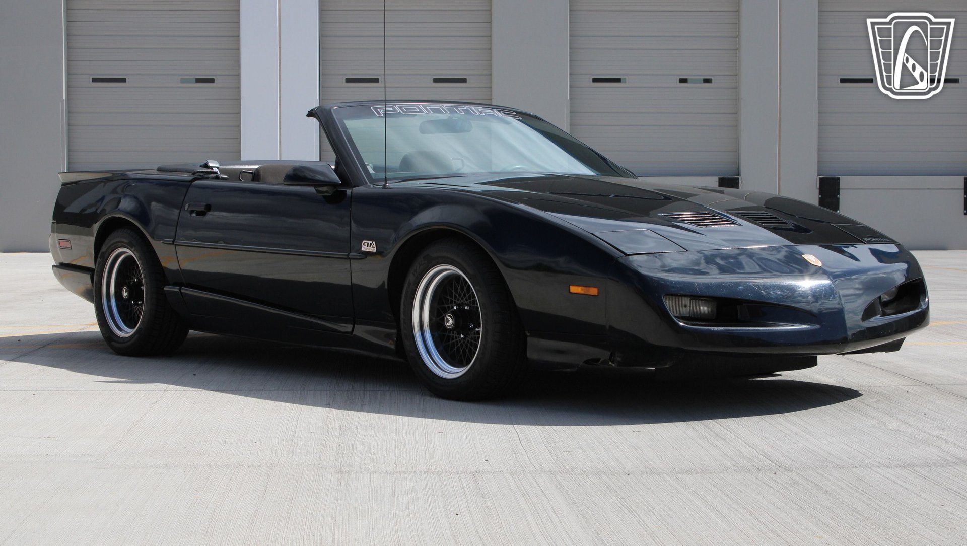 Used 1992 Pontiac Firebird Convertible RWD image 4
