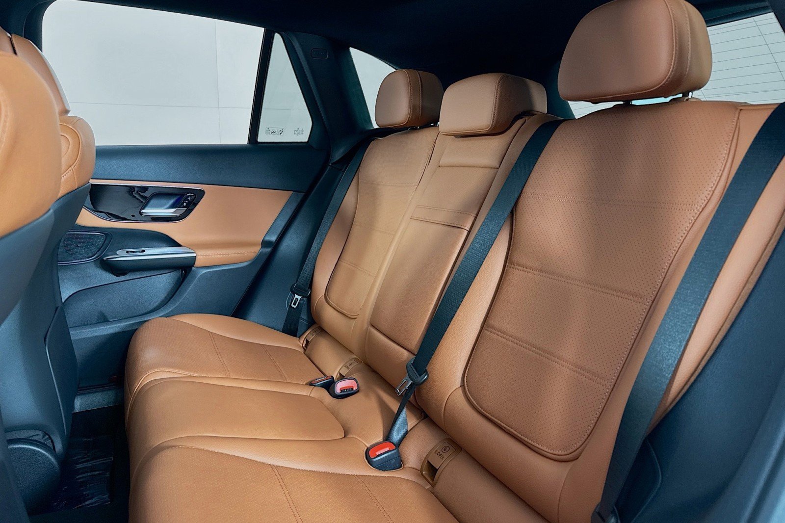 New 2026 Mercedes-Benz GLC 300 image 7