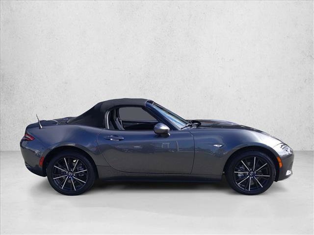 Used 2025 MAZDA MX-5 Miata Grand Touring RWD image 4