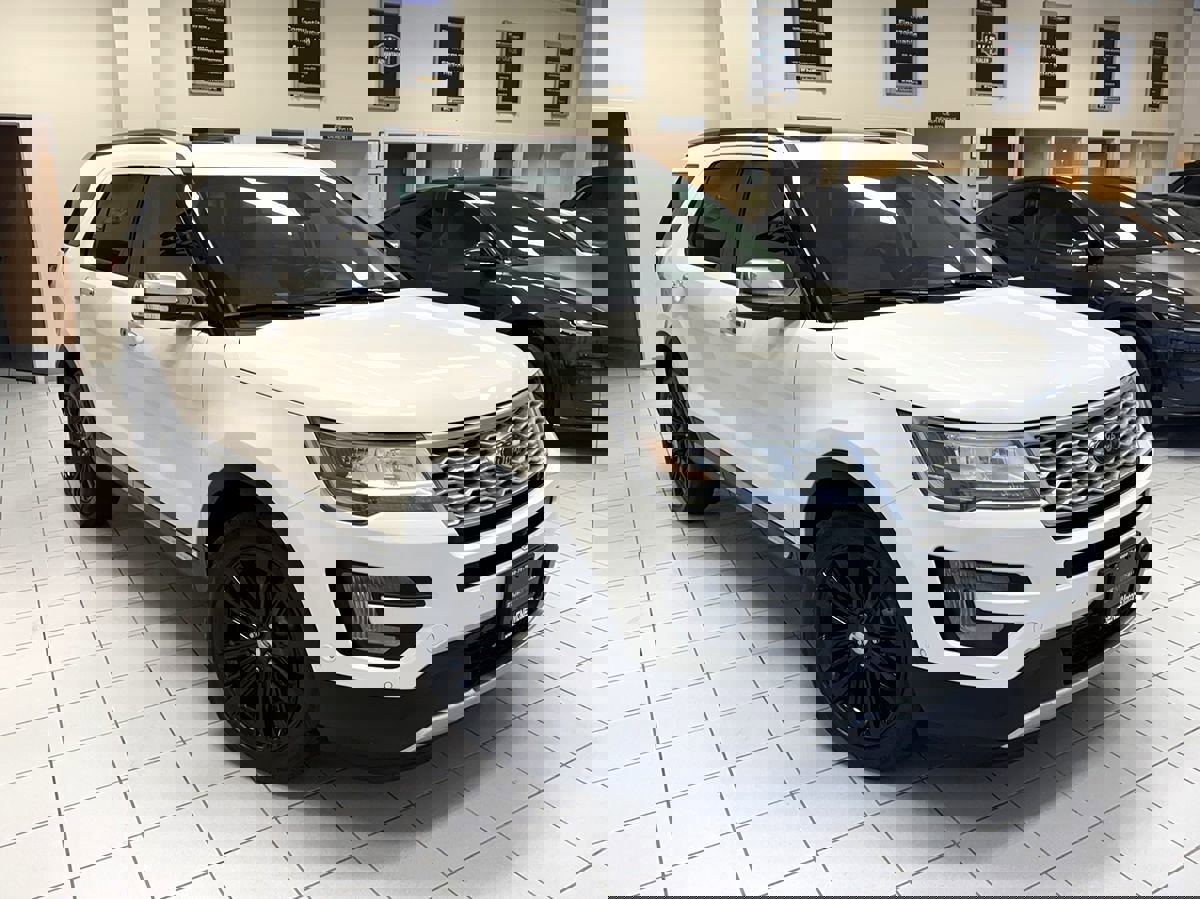 Used 2016 Ford Explorer Platinum image 7