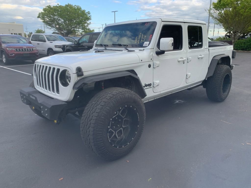 Used 2021 Jeep Gladiator Overland AWD/4WD image 1