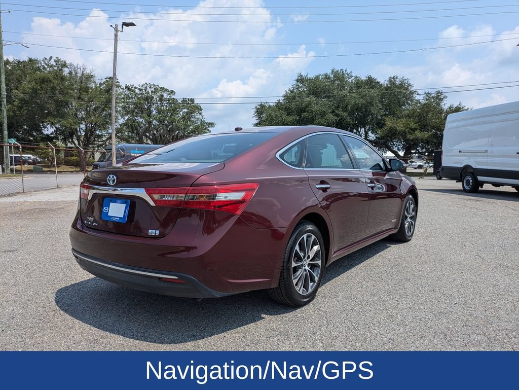 Used 2018 Toyota Avalon XLE Premium FWD video 4