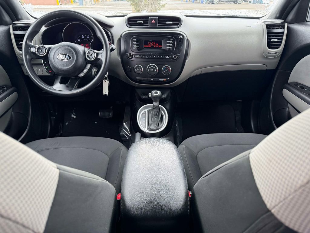 Used 2014 Kia Soul Base image 4