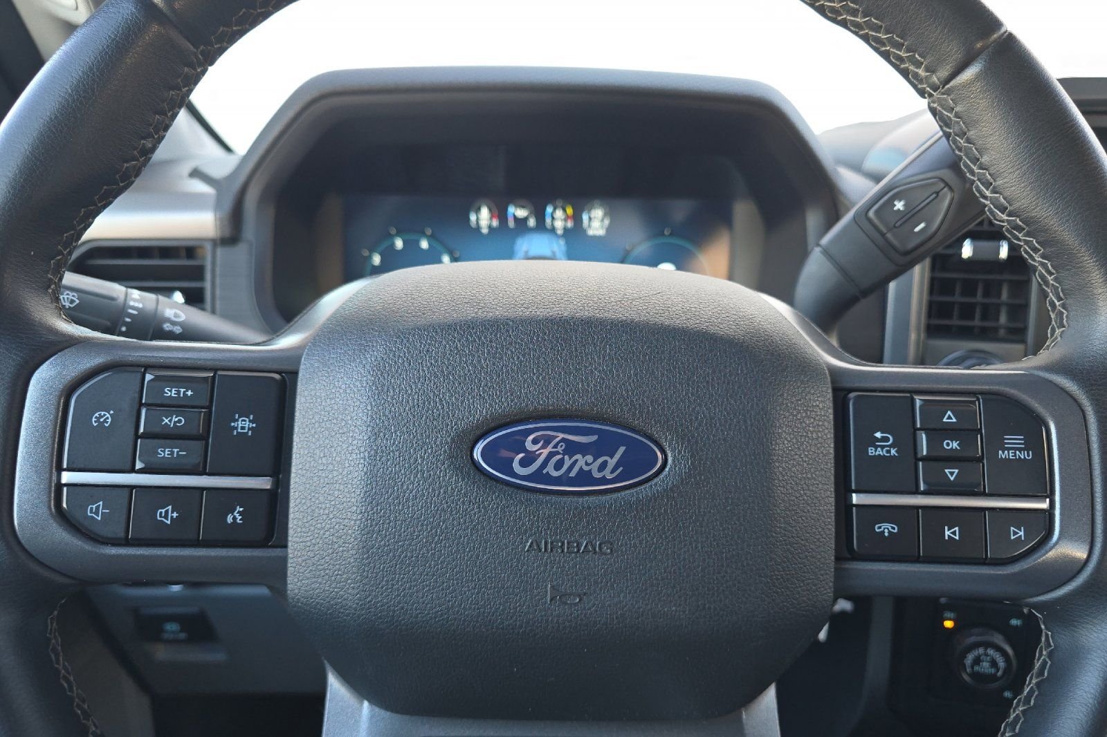 Used 2024 Ford F150 XLT w/ Tow/Haul Package AWD/4WD image 24
