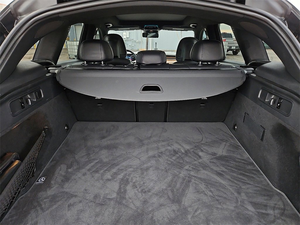 Used 2024 Mercedes-Benz GLC 300 4MATIC image 16