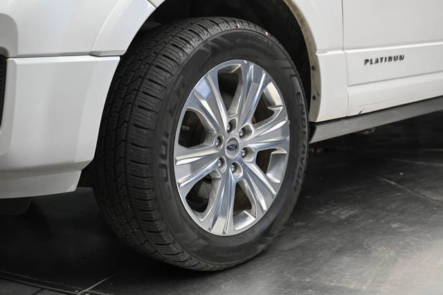 Used 2017 Ford Expedition Max Platinum AWD/4WD image 8