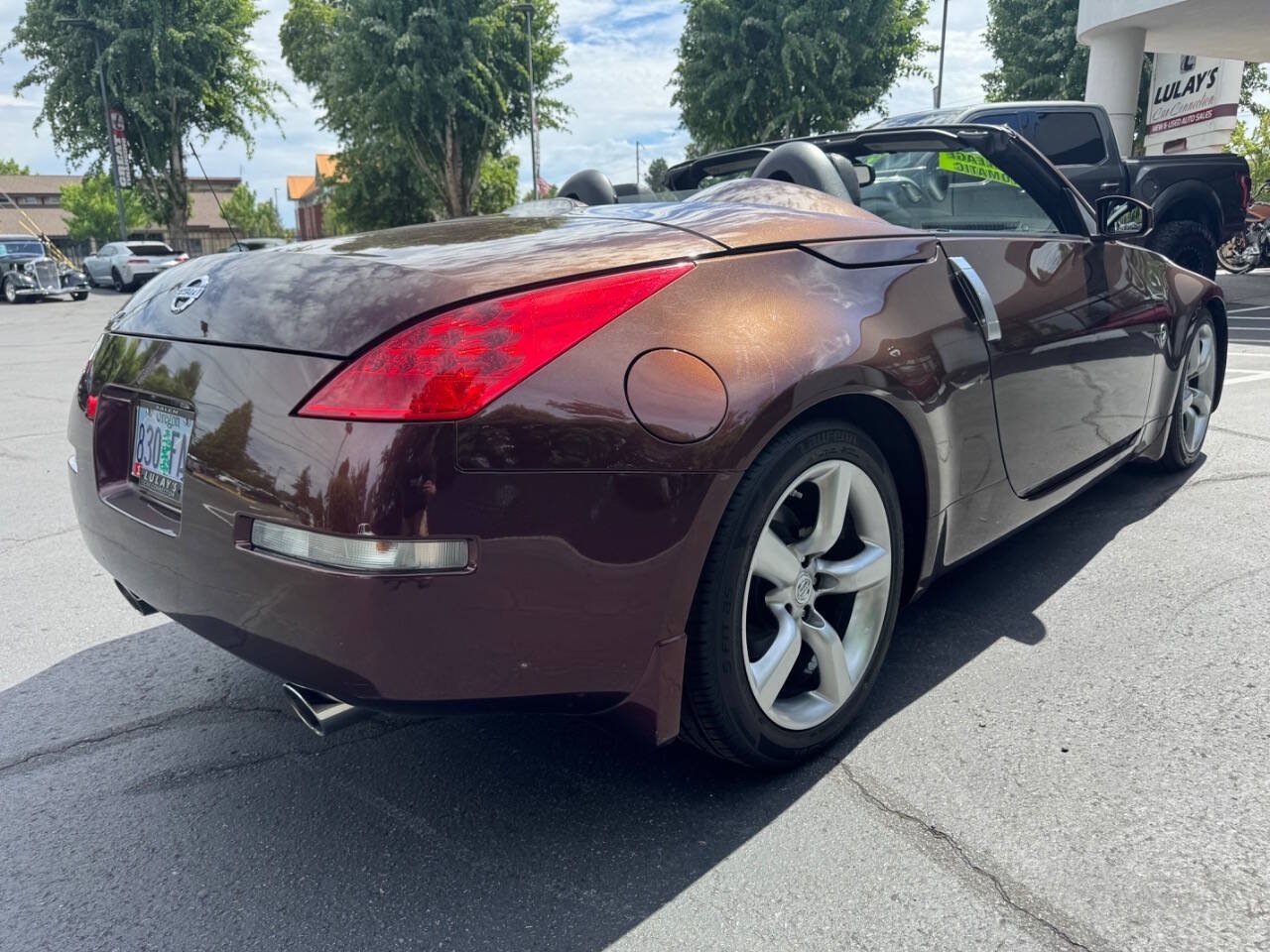 Used 2006 Nissan 350Z Touring RWD image 8