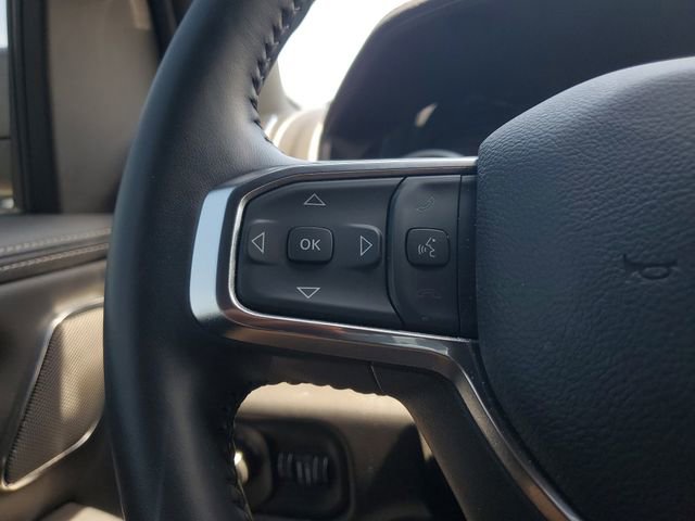 Used 2024 RAM 1500 Laramie AWD/4WD image 25