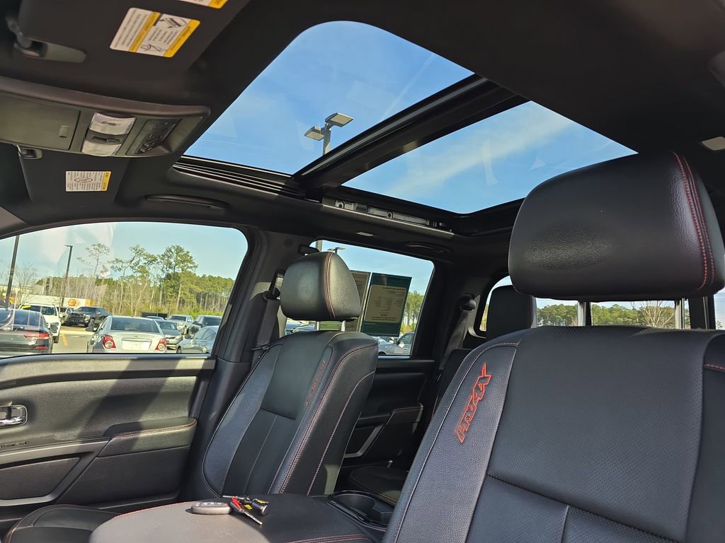 Used 2021 Nissan Titan PRO-4X w/ Pro-4x Convenience Package image 35