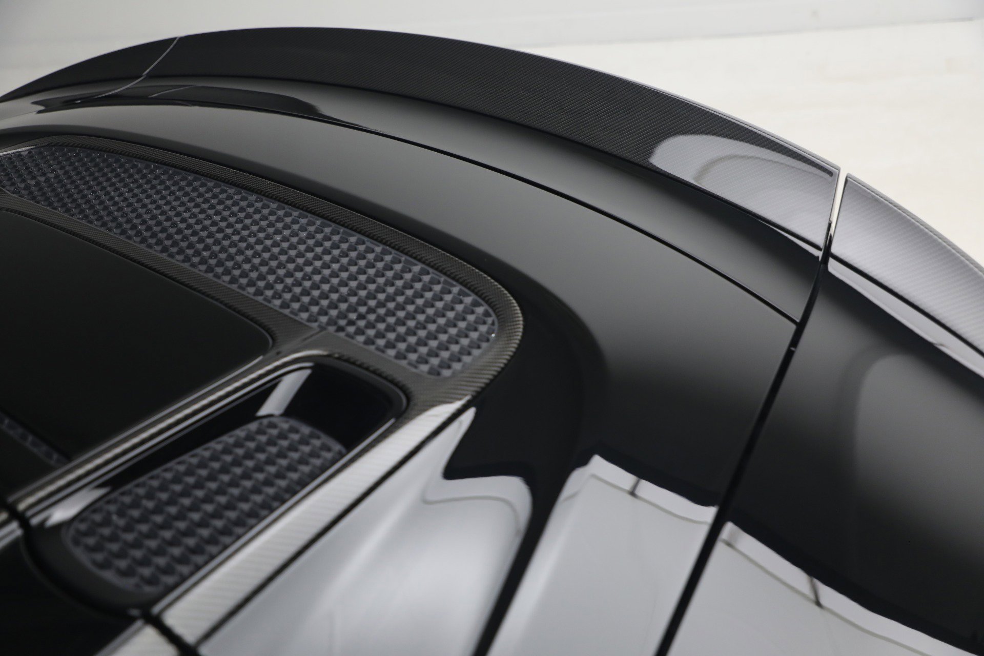 Used 2023 Audi R8 V10 performance image 25