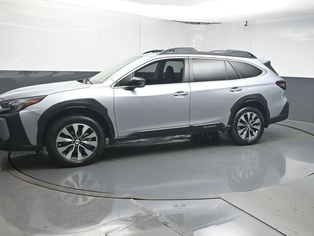 Used 2025 Subaru Outback Limited w/ Popular Package #2 AWD/4WD image 4