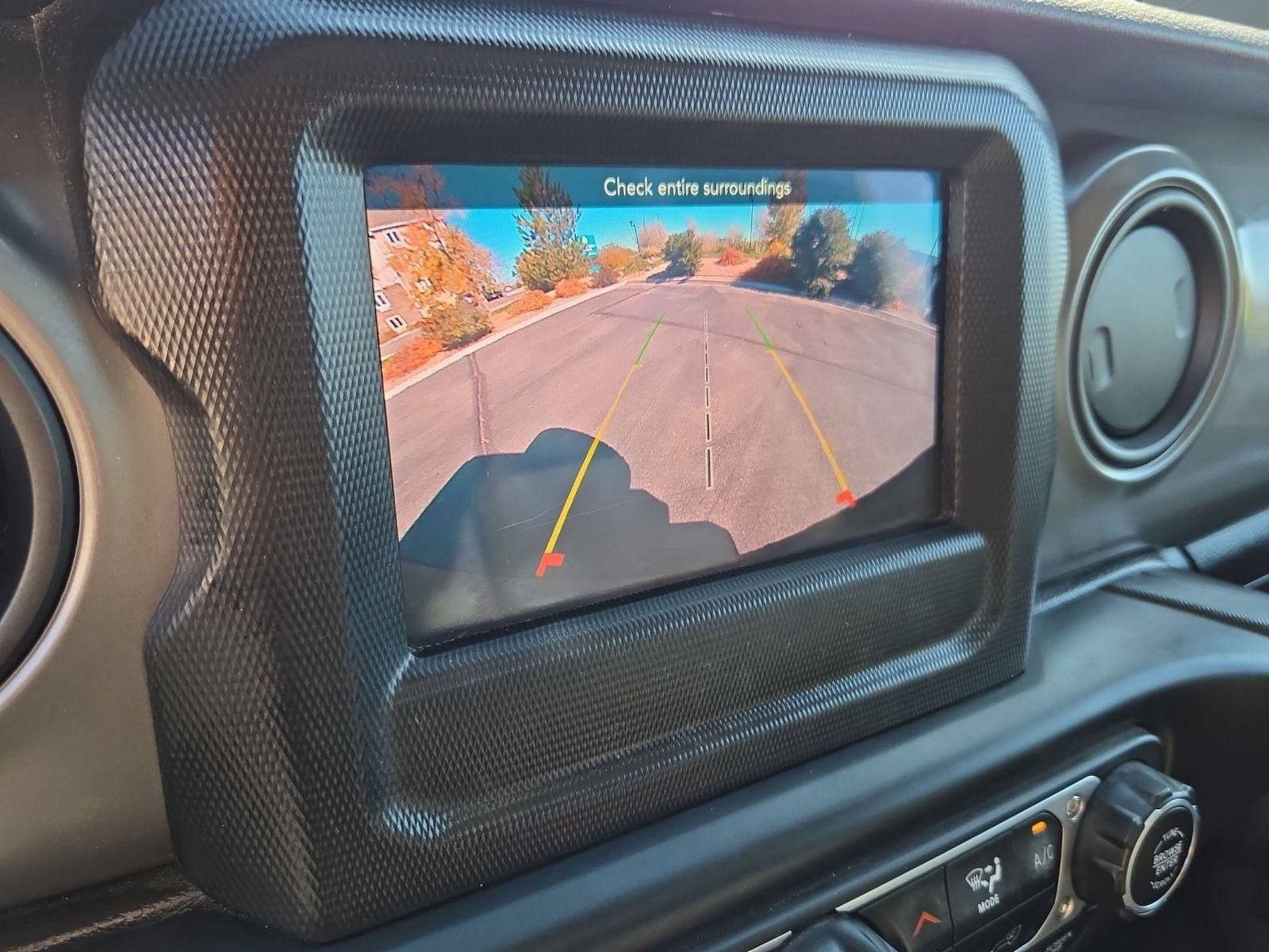 Used 2022 Jeep Wrangler Unlimited Sport image 25