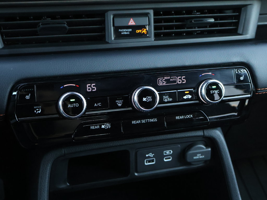 Certified 2025 Honda Pilot TrailSport image 23