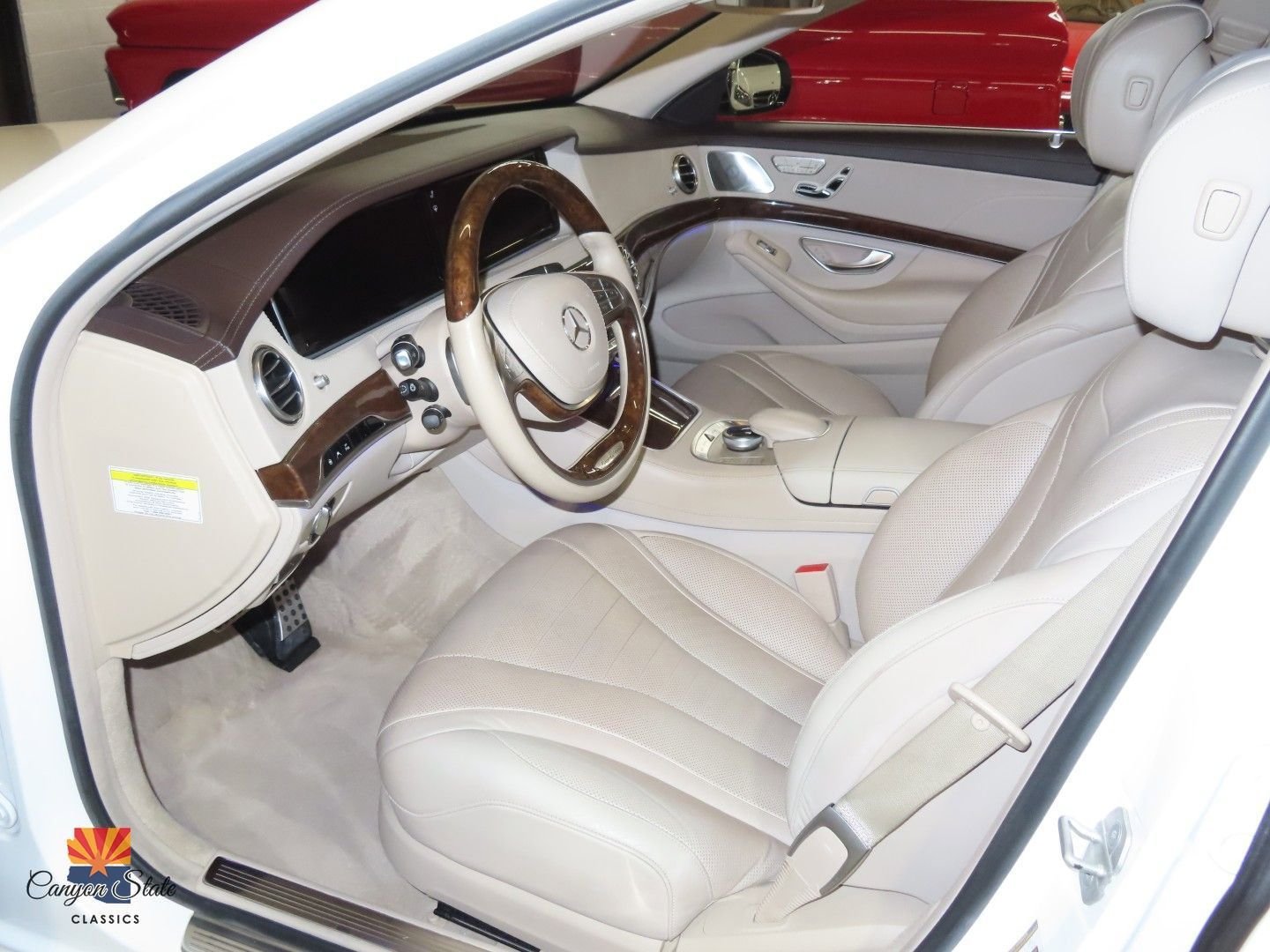Used 2014 Mercedes-Benz S 550 Sedan w/ Sport Package w/ Sport Package image 3