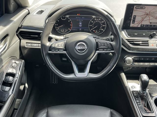 Used 2023 Nissan Altima 2.5 SR w/ SR Premium Package AWD/4WD image 19