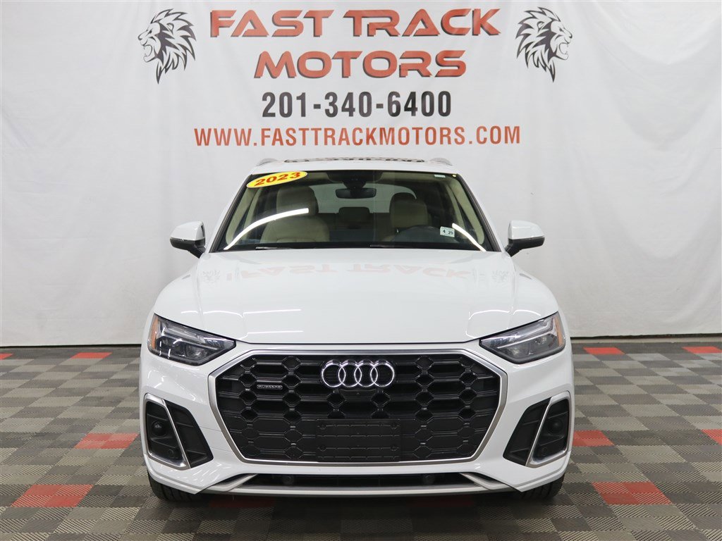 Used 2023 Audi Q5 2.0T Premium Plus image 2