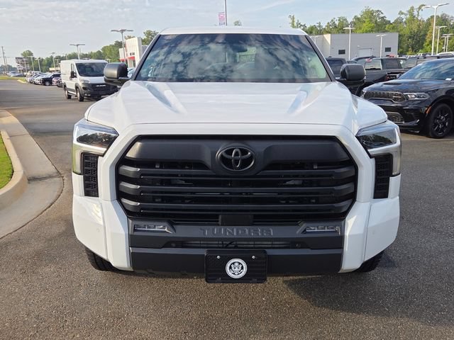 Used 2024 Toyota Tundra SR5 w/ SR5 Convenience Package RWD image 2