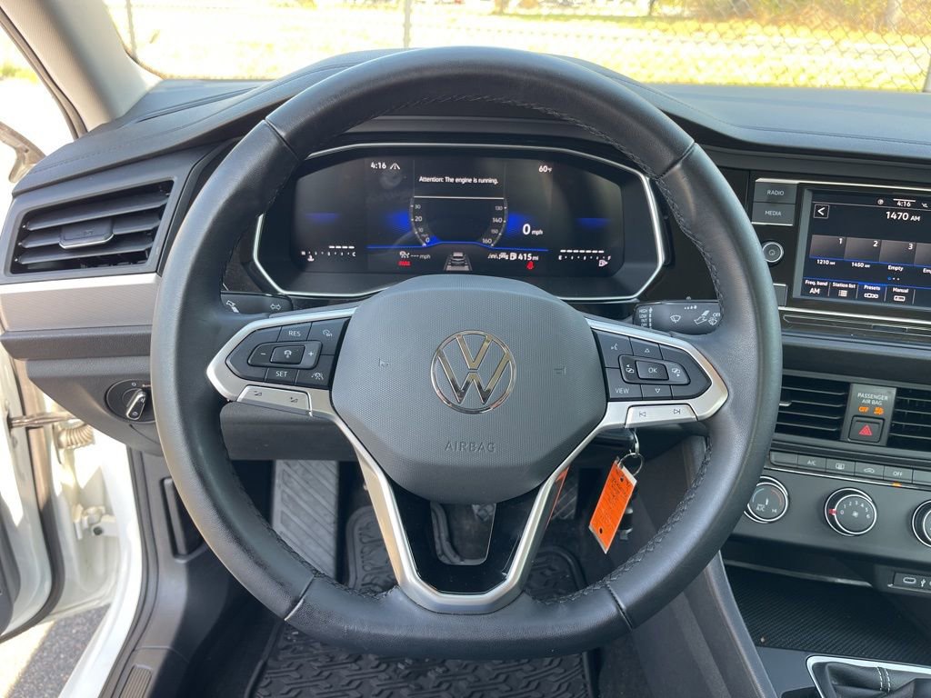 Used 2024 Volkswagen Jetta S image 16