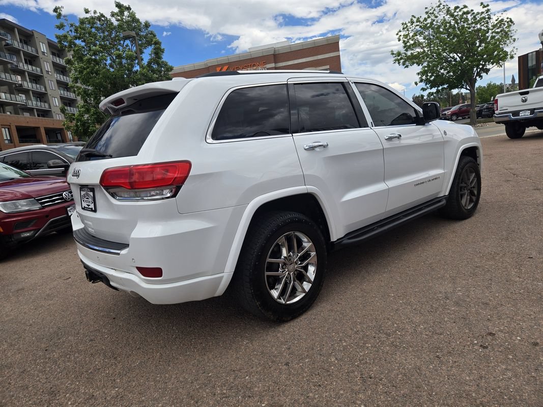 Used 2015 Jeep Grand Cherokee Overland AWD/4WD image 10