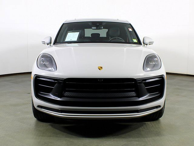 Certified 2022 Porsche Macan GTS image 12