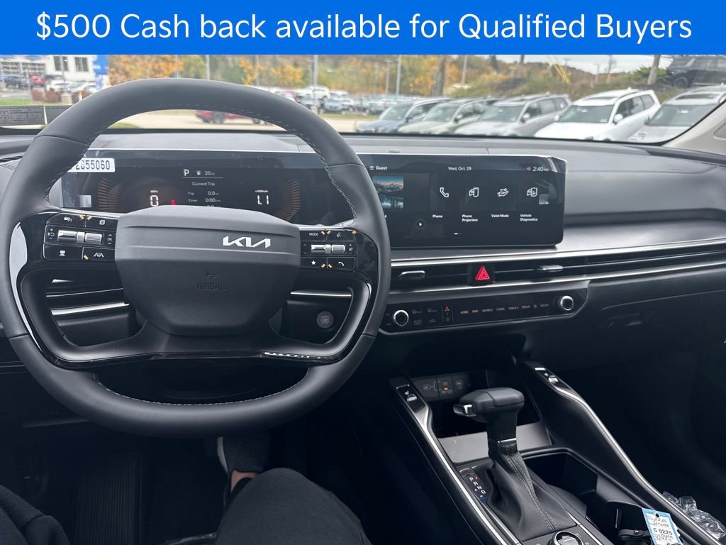 New 2026 Kia Sorento S image 2