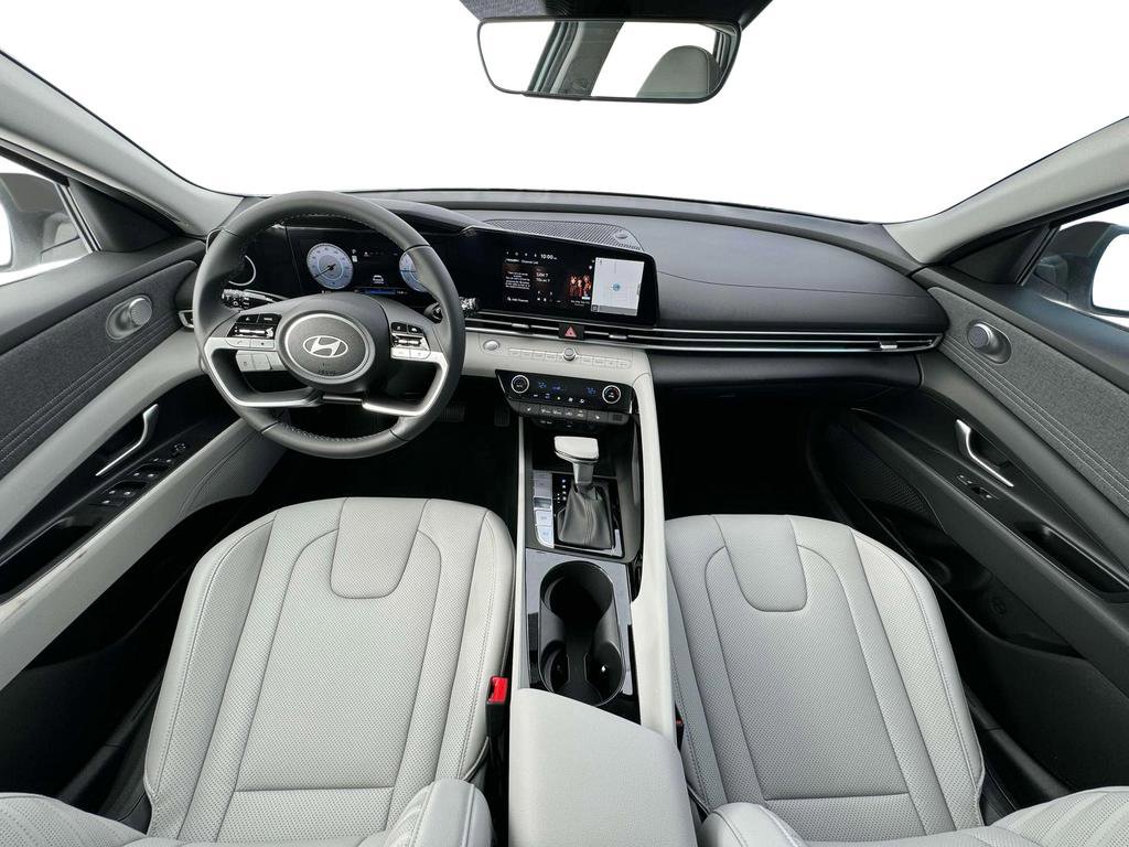 New 2025 Hyundai Elantra Limited FWD image 14