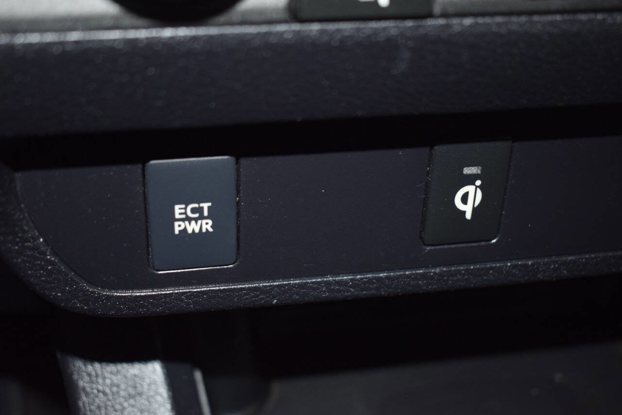 Used 2017 Toyota Tacoma TRD Off-Road image 60