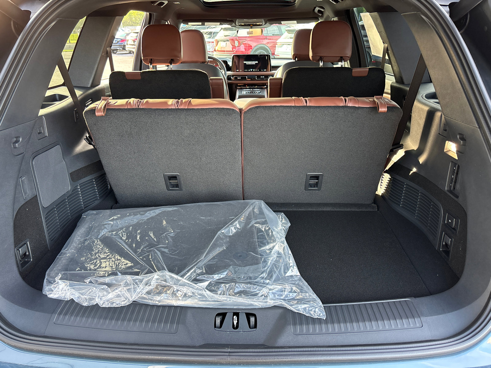 New 2026 Lincoln Aviator Reserve AWD/4WD image 9
