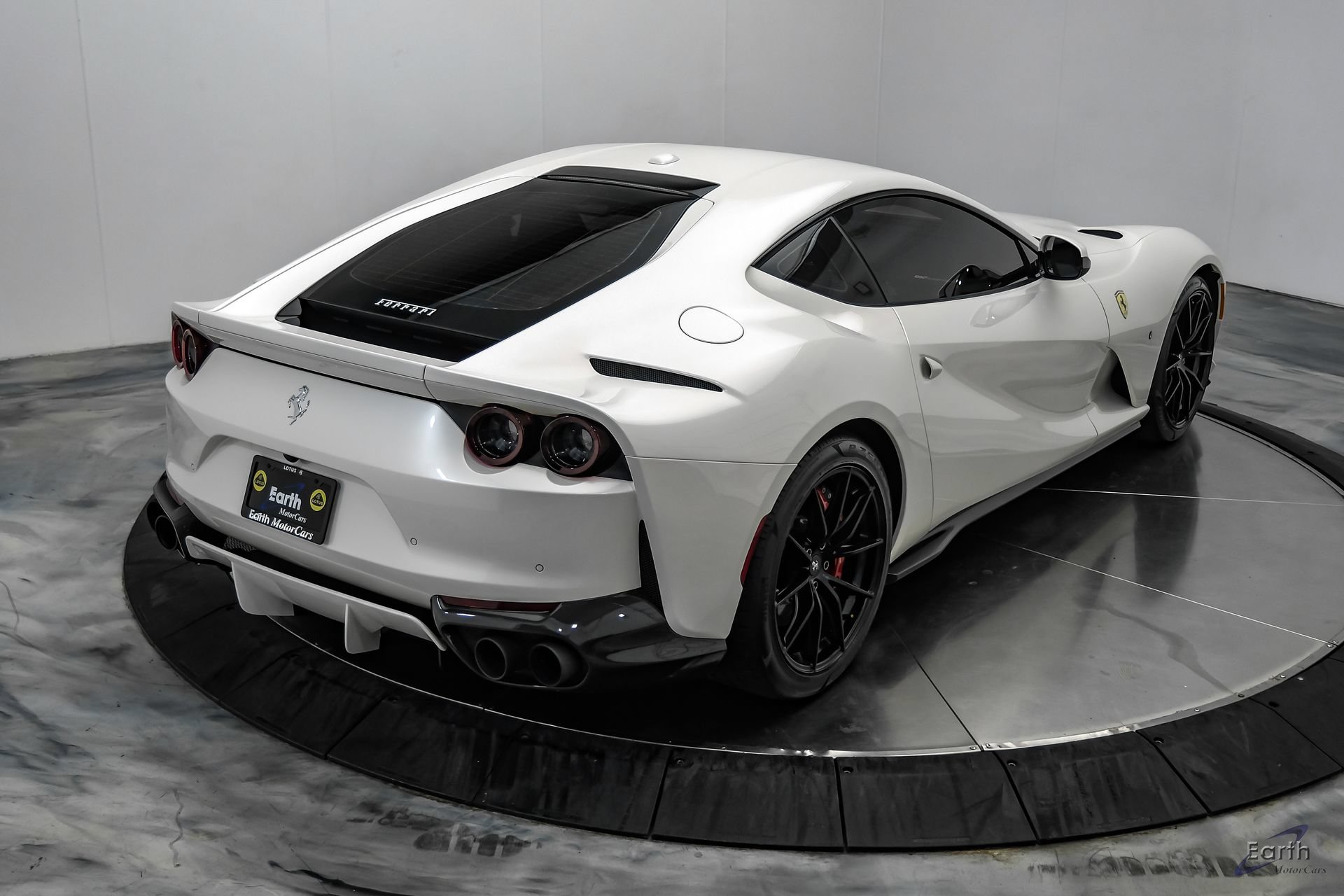 Used 2019 Ferrari 812 Superfast RWD image 21
