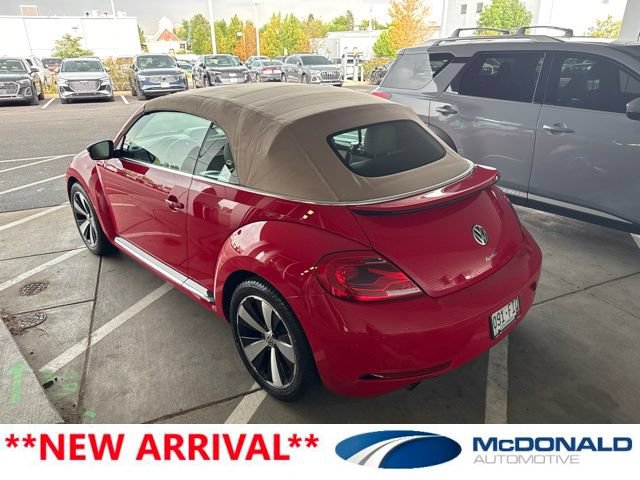 Used 2013 Volkswagen Beetle 2.0T FWD video 3
