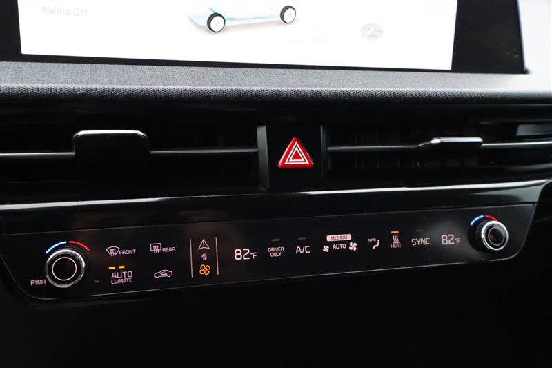 Used 2023 Kia EV6 Wind image 22