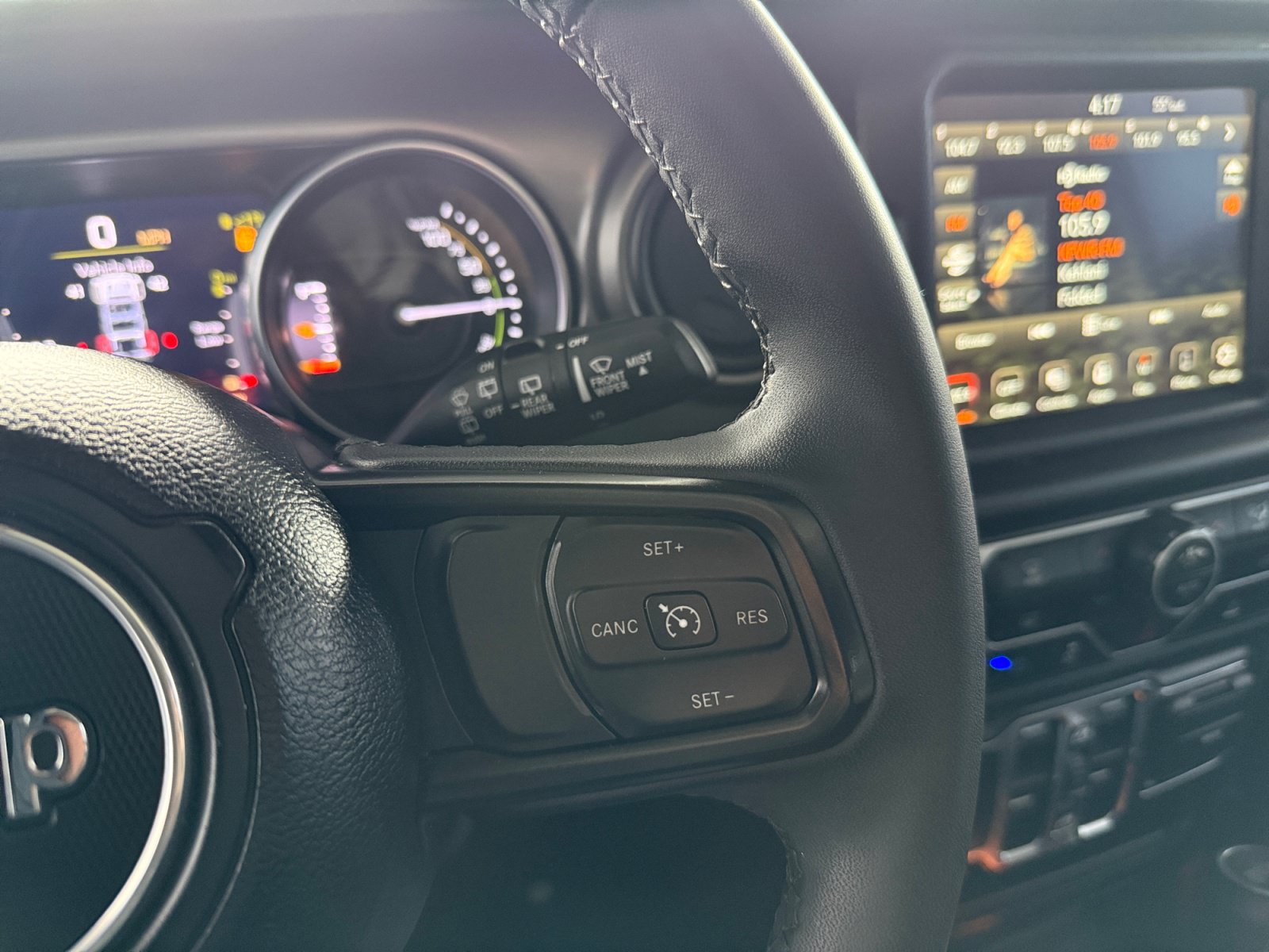 Used 2023 Jeep Wrangler Unlimited w/ 8.4" Radio Group AWD/4WD image 18