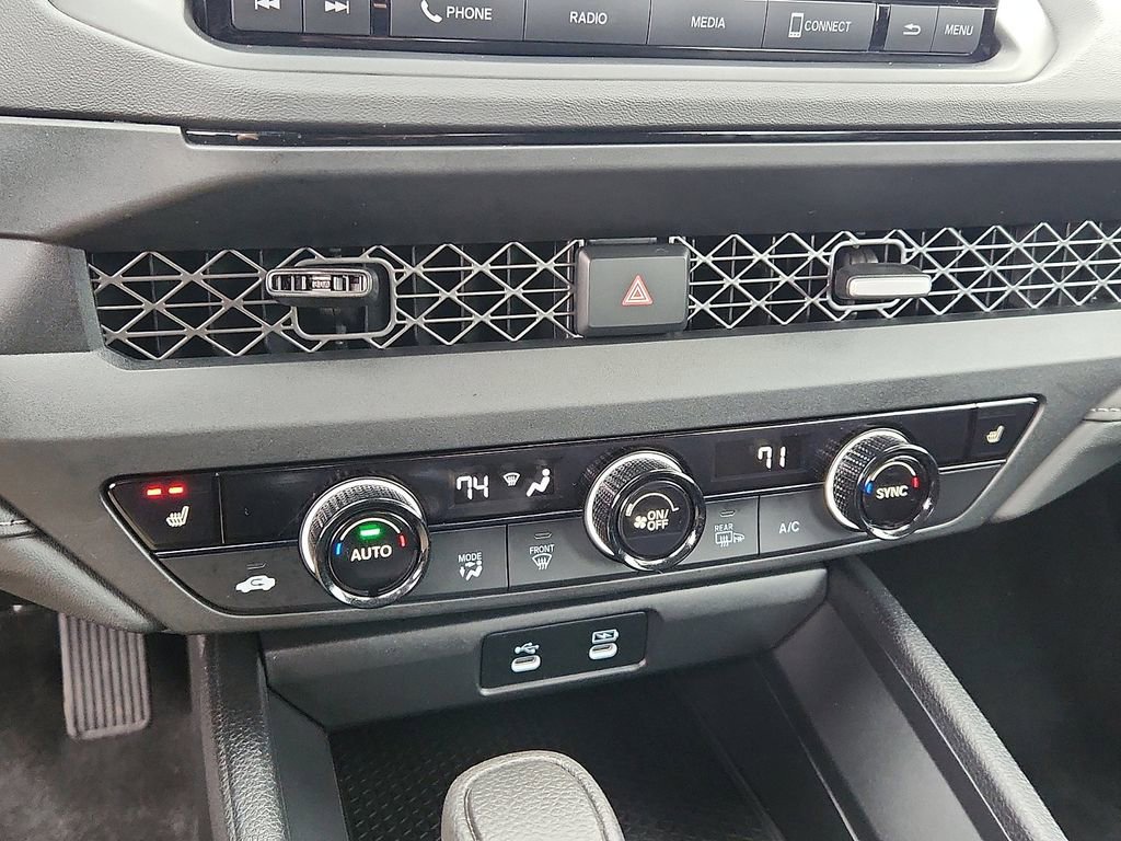 Used 2025 Honda Accord SE image 9