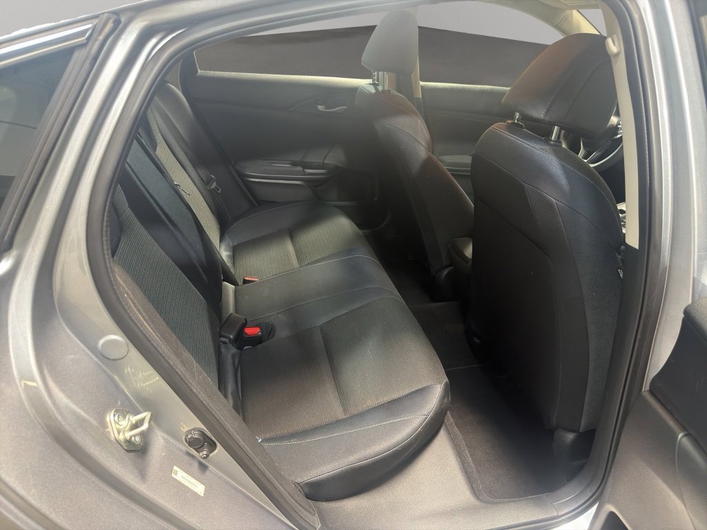 Used 2020 Honda Insight EX image 19