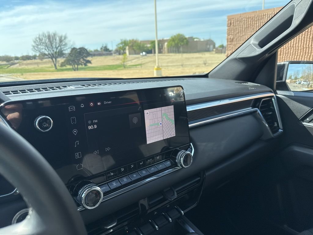 Used 2024 GMC Canyon Elevation w/ Convenience Package image 14