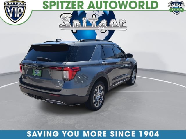 Used 2025 Ford Explorer Active w/ Active Comfort Package AWD/4WD image 9