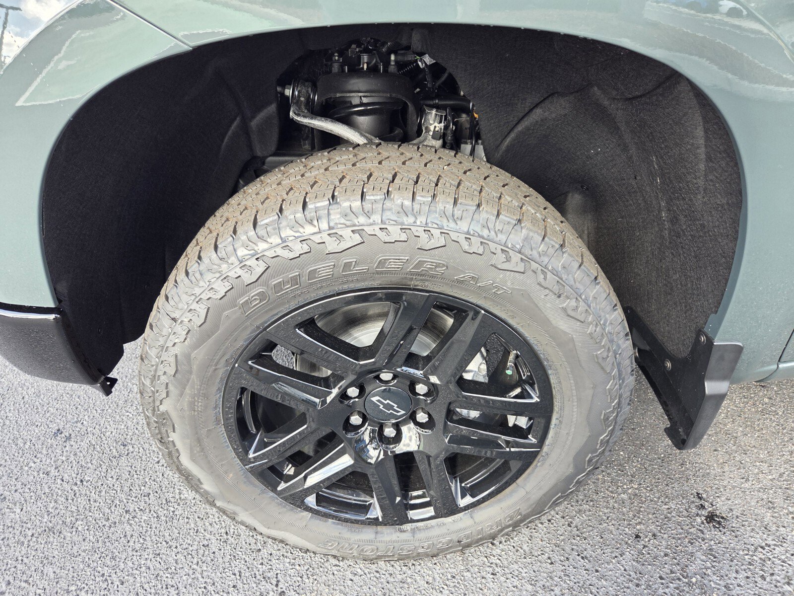 New 2026 Chevrolet Silverado 1500 Custom Trail Boss w/ Dark Appearance Package AWD/4WD image 4
