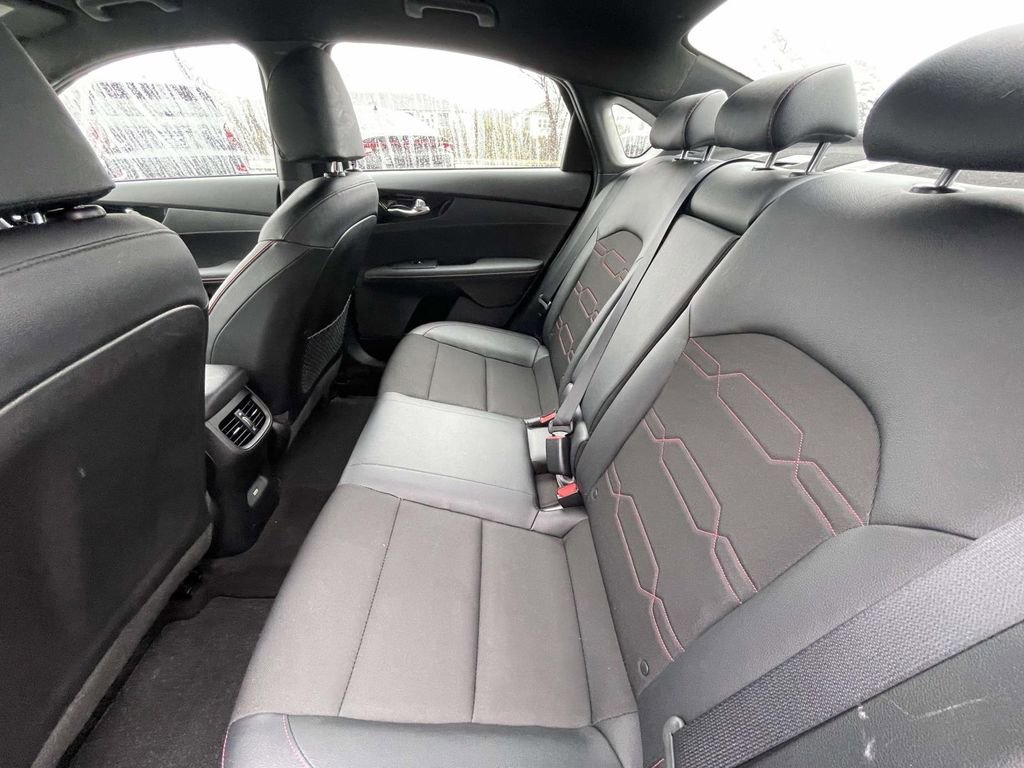 Used 2023 Kia Forte GT image 23