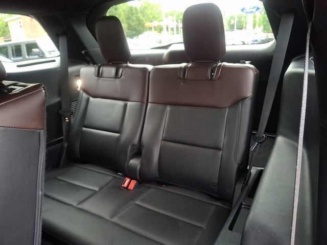 Certified 2022 Ford Explorer Platinum w/ Equipment Group 601A AWD/4WD image 14