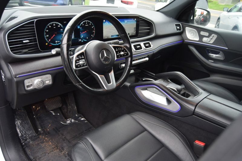Used 2021 Mercedes-Benz GLE 350 4MATIC w/ Premium Package image 27