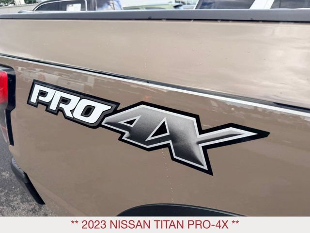 Used 2023 Nissan Titan PRO-4X w/ Pro-4x Convenience Package AWD/4WD image 11