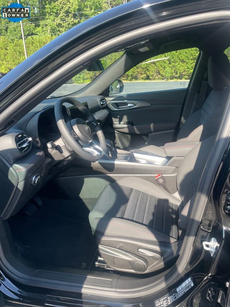 Used 2025 Dodge Hornet GT w/ Tech Pack image 21