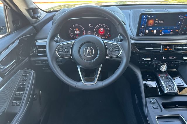Used 2025 Acura MDX w/ Technology Package image 15